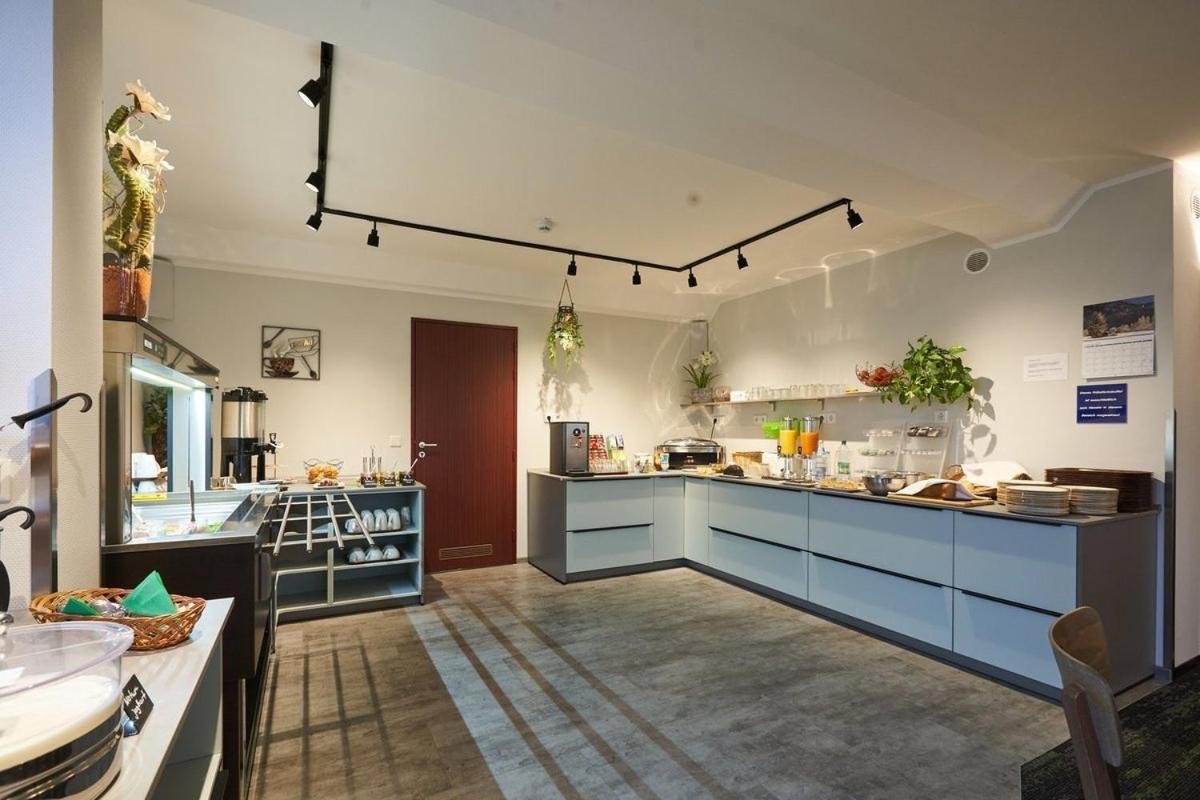 Hotel Anhalt Brehna Екстер'єр фото